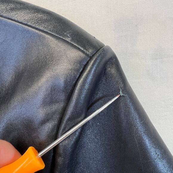 WILSONS Leather Pelle Studio 3-Button Jacket Women’s Size Large Collared - Picture 9 of 9